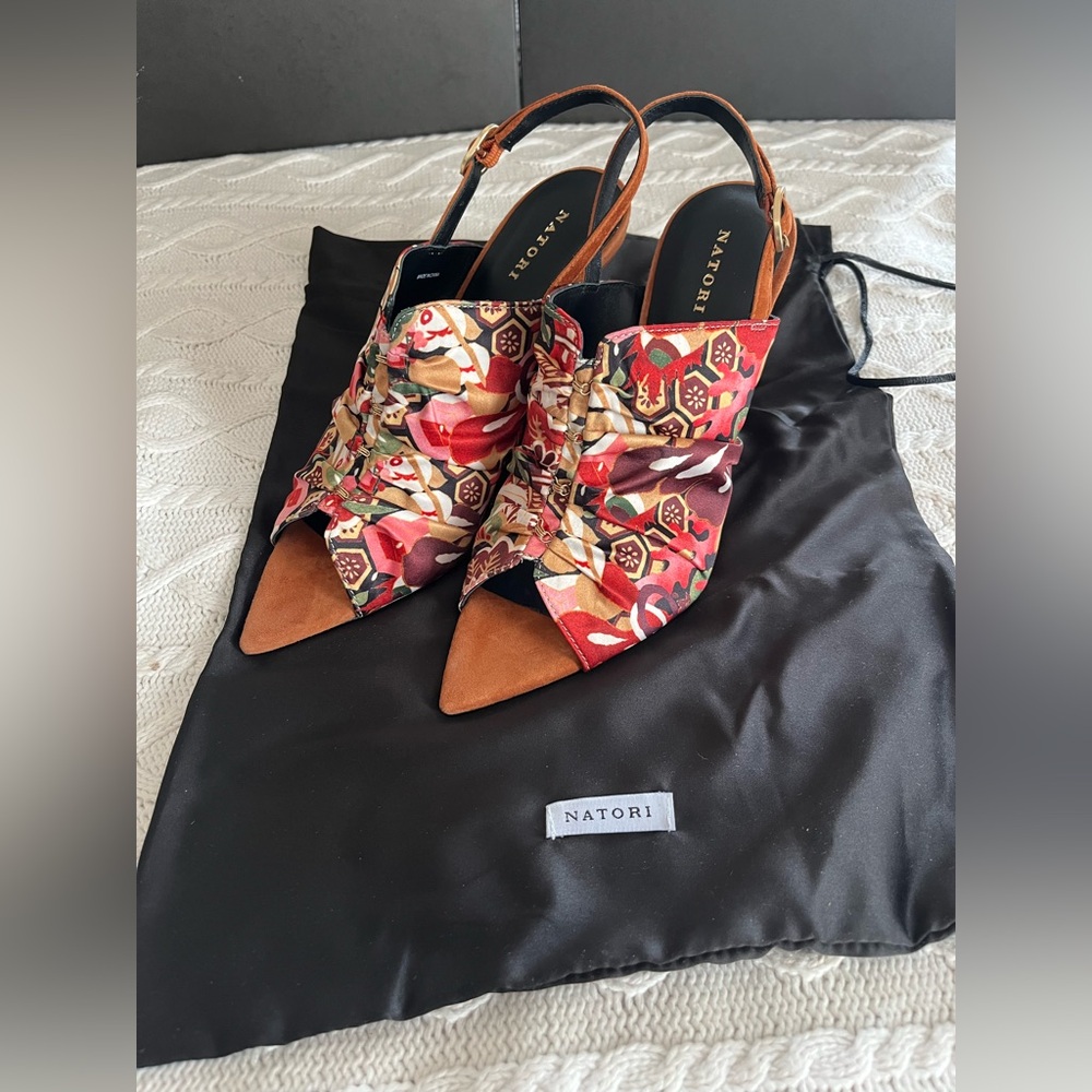 New! Natori Vibrant Patterned Slingback Satin & Leather Heels Various Sizes - Picture 13 of 13